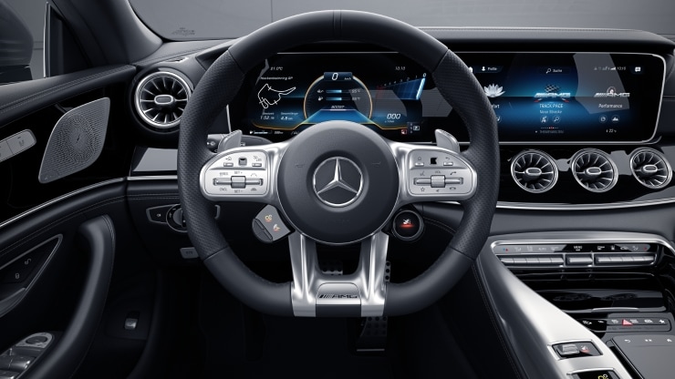 Digitales Extra&colon; AMG TRACK PACE 1