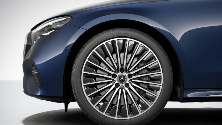 Bremsanlage mit gr&ouml;&szlig;eren Bremsscheiben an der Vorderachse Bild 1