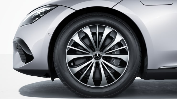 48&comma;3 cm &lpar;19"&rpar; Leichtmetallr&auml;der im 5-Doppelspeichen-Design Bild 1