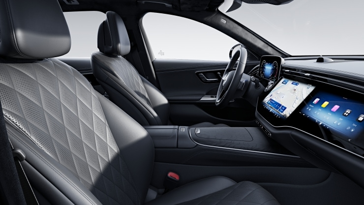 EXCLUSIVE Interieur 2