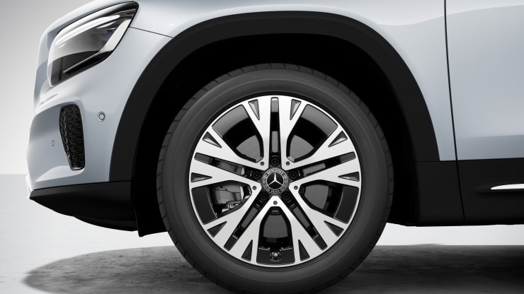 18" Aerodynamik-Leichtmetallr&auml;der im 5-Doppelspeichen-Design Bild 1