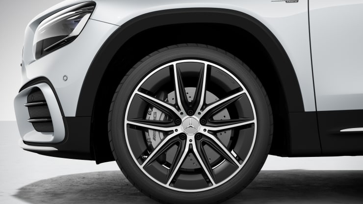 50&comma;8 cm &lpar;20"&rpar; AMG Leichtmetallr&auml;der im 5-Doppelspeichen-Design Bild 1