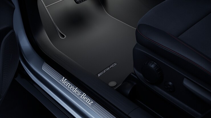 Einstiegsleisten mit "Mercedes-Benz" Schriftzug&comma; beleuchtet und mit Wechselcover Bild 1