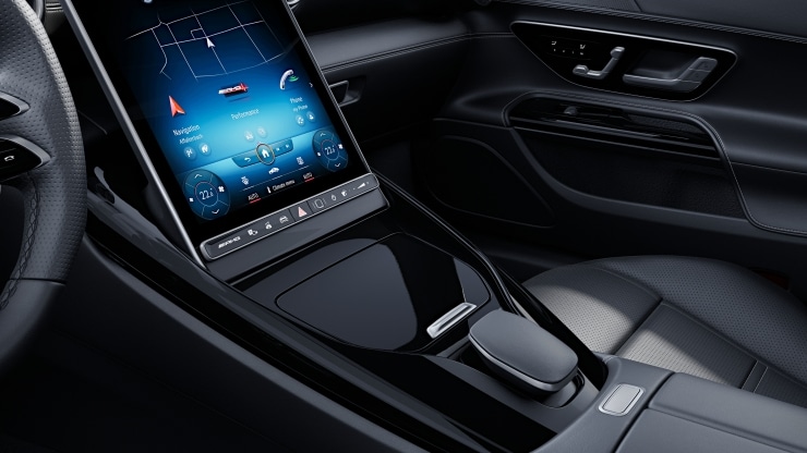 AMG Zierelemente in Schwarz hochglänzend 1