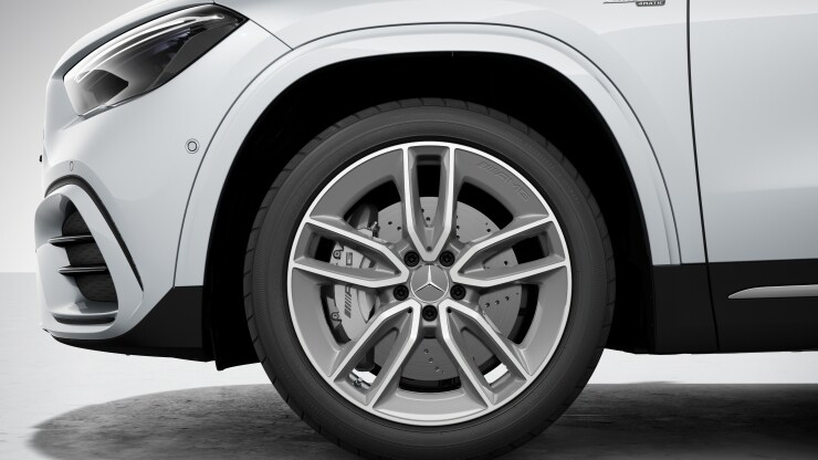 48&comma;3 cm &lpar;19"&rpar; AMG Leichtmetallr&auml;der im 5-Doppelspeichen-Design Bild 1