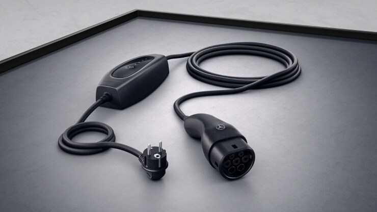 C&acirc;ble de charge pour prise secteur&comma; 5m&comma; droit Image 1