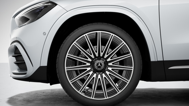 Llantas de aleaci&oacute;n AMG de 50&comma;8 cm &lpar;20"&rpar; en dise&ntilde;o multirradio Imagen 1