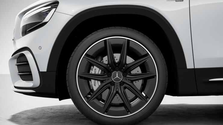 50&comma;8 cm &lpar;20"&rpar; AMG Leichtmetallr&auml;der im 5-Doppelspeichen-Design Bild 1