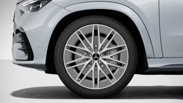 55&comma;9 cm &lpar;22"&rpar; AMG Leichtmetallr&auml;der im Vielspeichen-Design Bild 1