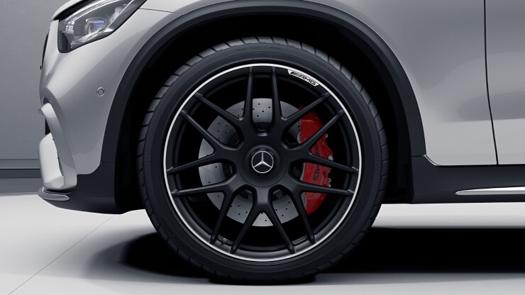 53&comma;3 cm &lpar;21"&rpar; AMG Schmieder&auml;der im Kreuzspeichen-Design Bild 1
