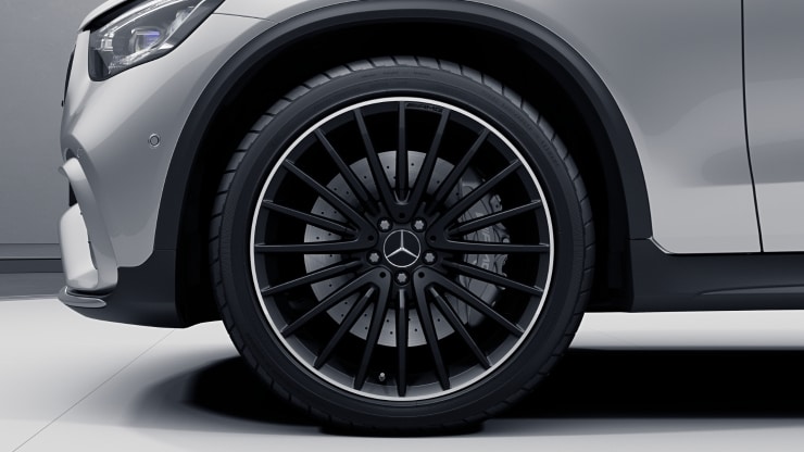 53&comma;3 cm &lpar;21"&rpar; AMG Leichtmetallr&auml;der im Vielspeichen-Design Bild 1