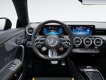 Mercedes-AMG CLA Coupé AMG steering wheel buttons