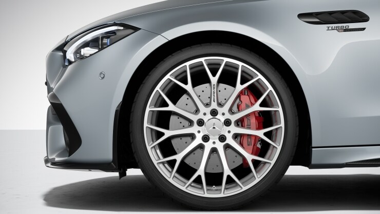 Jantes alliage AMG 50,8 cm (20") à branches en Y peintes en gris titane Image 1