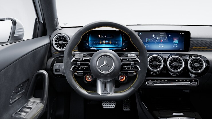 Teclas AMG en el volante 1