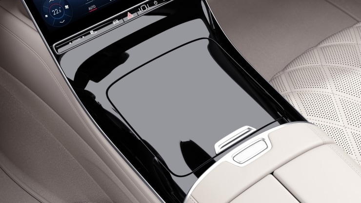 Consola central en efecto cristal negro 1