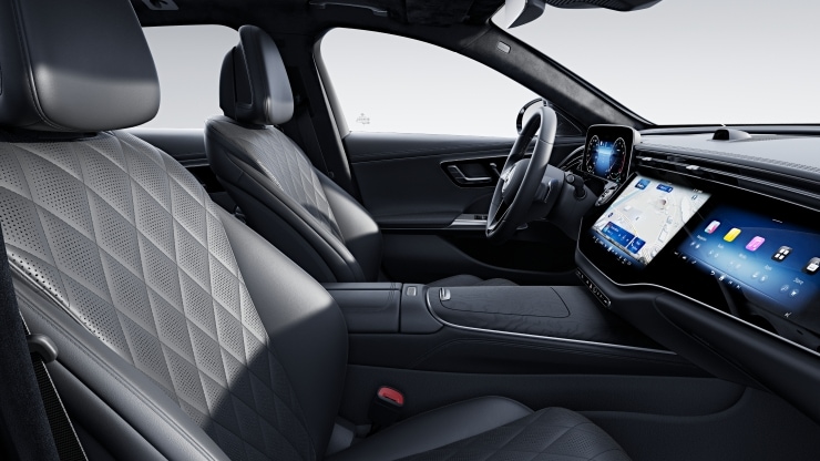 EXCLUSIVE Interieur 2