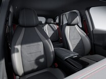 EQE SUV เบาะนั่งแบบสปอร์ต