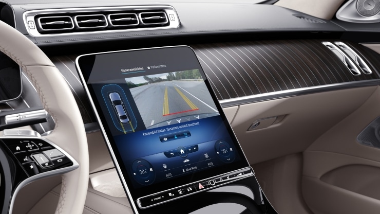 Pack Stationnement avec cam&eacute;ra de recul 1