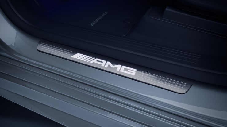 AMG Einstiegsleisten mit "AMG" Schriftzug&comma; beleuchtet und mit Wechselcover Bild 1