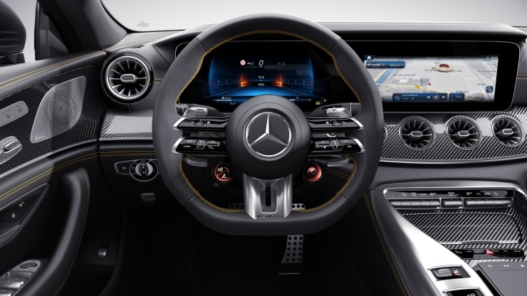 Digitales Extra&colon; AMG TRACK PACE 1