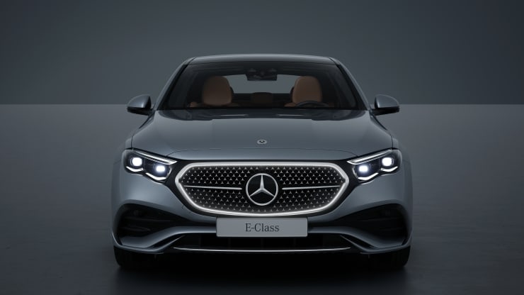 K&uuml;hlergrill beleuchtet 2