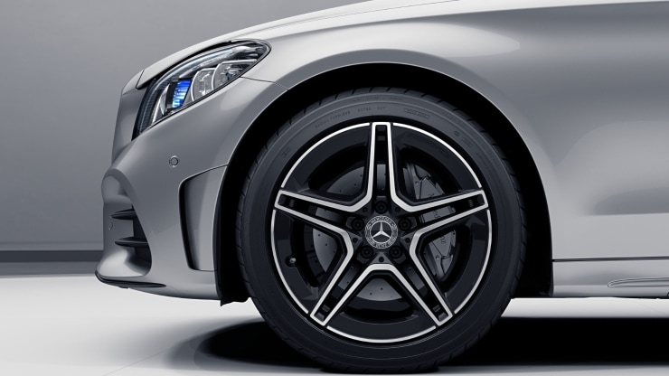 Jantes alliage AMG 45&comma;7 cm &lpar;18"&rpar; &agrave; 5 branches noir &sol; argent Image 1
