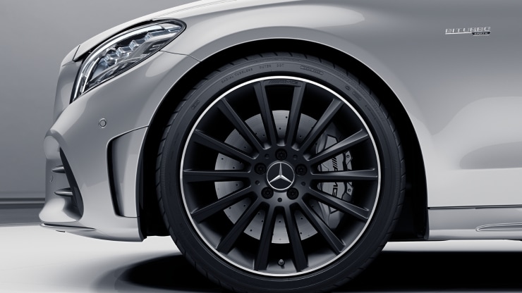 48,3 cm (19") AMG Leichtmetallräder im Vielspeichen-Design Bild 1