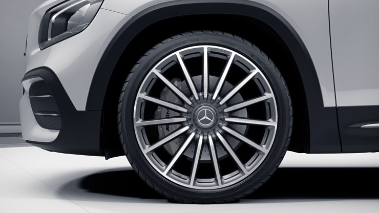 53&comma;3 cm &lpar;21"&rpar; AMG Leichtmetallr&auml;der im Vielspeichen-Design Bild 1