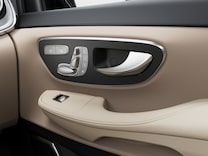 V-Class Co-driver's seat electrically adjustable