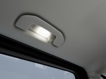 EQV Eclairage dans la poignee de maintien arriere