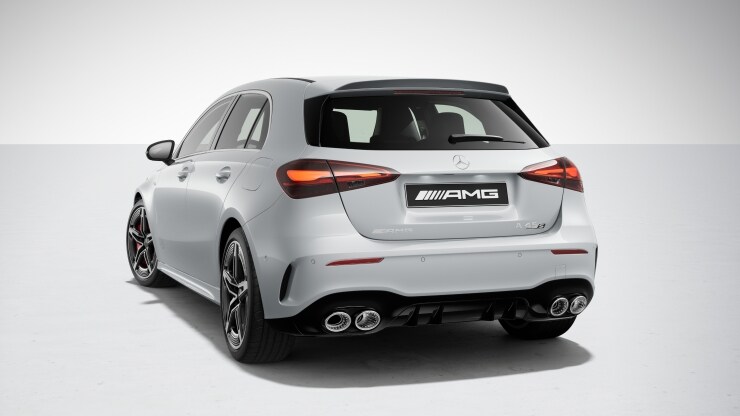 Serienausstattung Mercedes-AMG für Mercedes-AMG A 45 S 4MATIC+ 4
