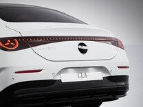 CLA Saloon 倒車鏡頭