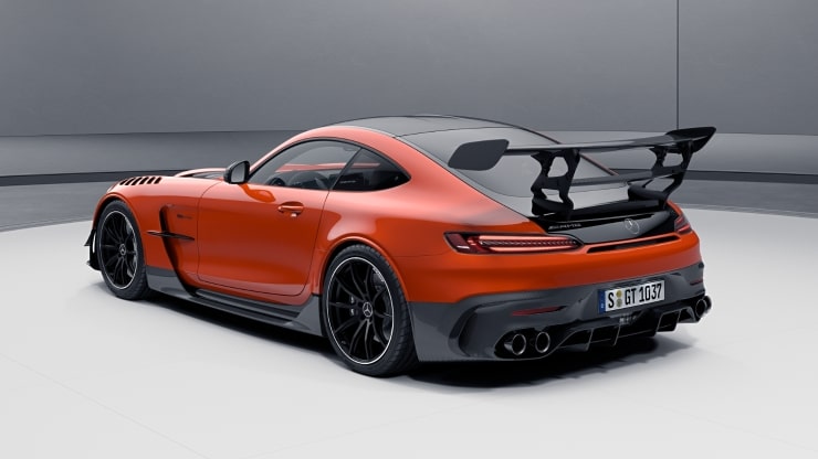 Feststehender Doppel-Heckfl&uuml;gel in Carbon Bild 1