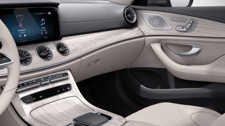 Decorative mouldings Imagen 1