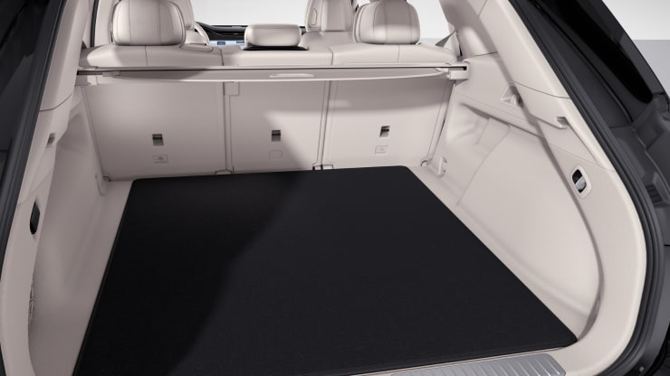 Tapis anti-d&eacute;rapant noir dans le coffre Image 1