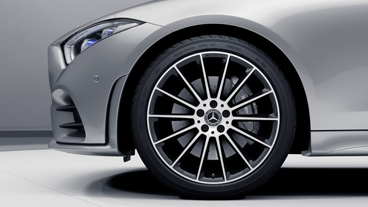 50&comma;8 cm &lpar;20"&rpar; AMG Leichtmetallr&auml;der im Vielspeichen-Design Bild 1