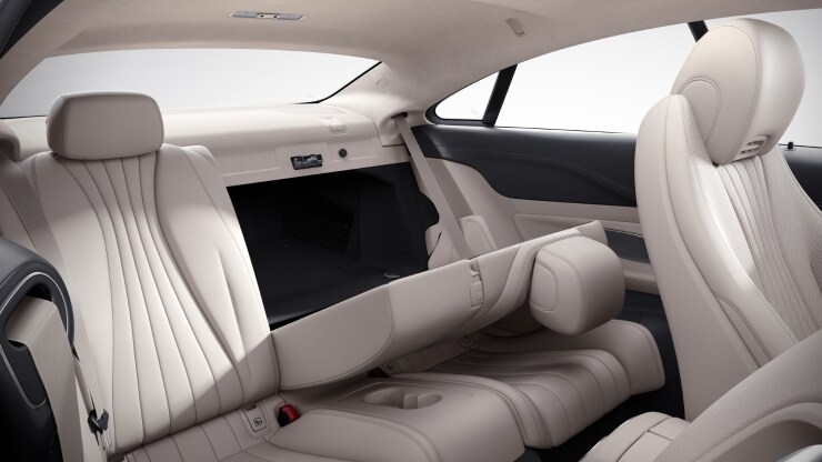 Sitzlehnen im Fond klappbar 3