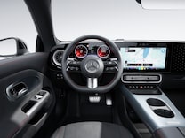 CLA Sedan 多功能Nappa真皮平底跑車方向盤