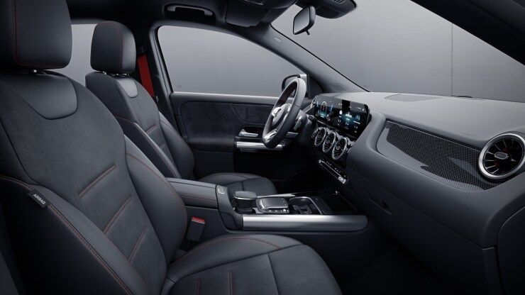 Dotation de s&eacute;rie pour Mecedes-AMG GLA 35 4MATIC 7