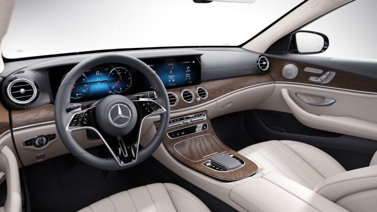 EXCLUSIVE Interieur 2