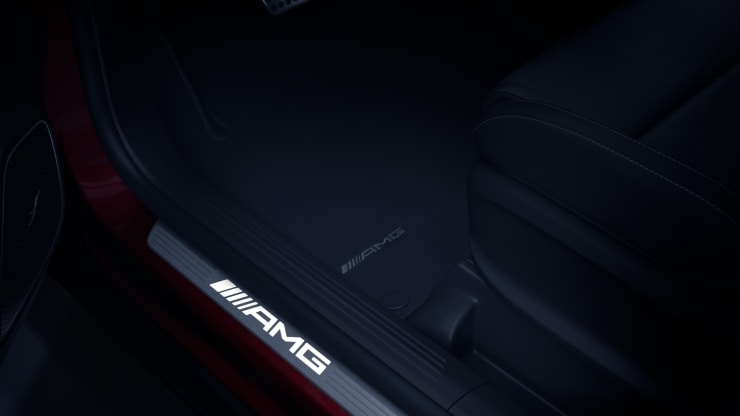 AMG Einstiegsleisten mit "AMG" Schriftzug, beleuchtet und mit Wechselcover Bild 1