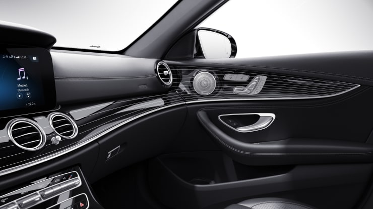 Moulures d&eacute;coratives Image 1