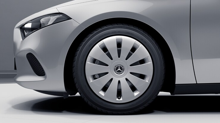 Serienausstattung f&uuml;r Mercedes-Benz A 250 e 2