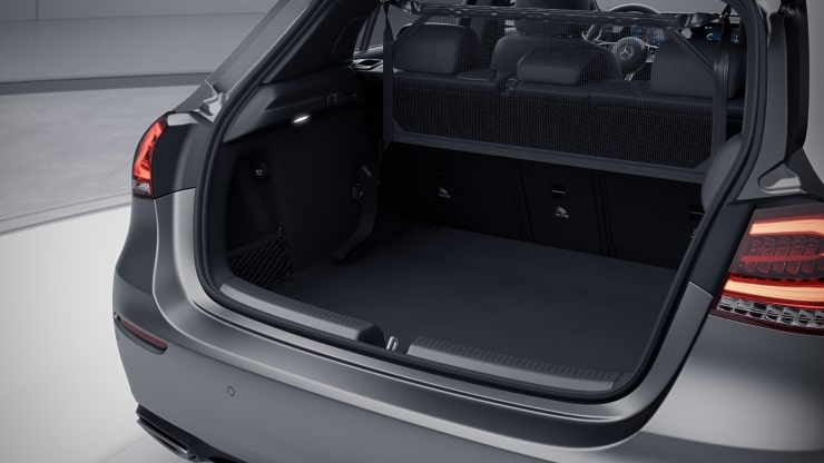 Trennnetz zur Gep&auml;ckraumabtrennung und Insassenschutz Bild 1