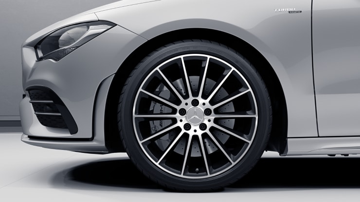 48&comma;3 cm &lpar;19"&rpar; AMG Leichtmetallr&auml;der im Vielspeichen-Design Bild 1