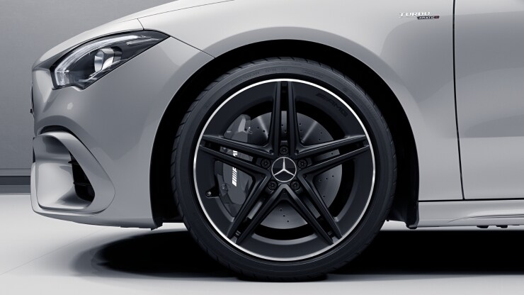 48&comma;3 cm &lpar;19"&rpar; AMG Leichtmetallr&auml;der im 5-Doppelspeichen-Design Bild 1