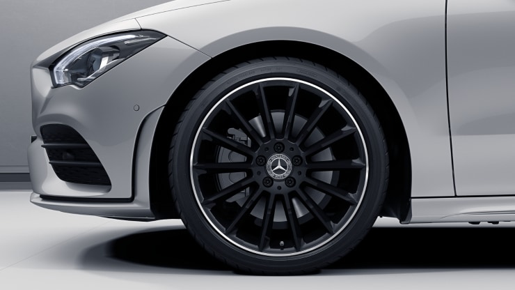 48&comma;3 cm &lpar;19"&rpar; AMG Leichtmetallr&auml;der im Vielspeichen-Design Bild 1