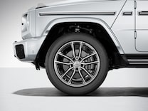 G-Klasse Winter-Paket Plus mit 50,8 cm (20") Winter-Kompletträdern