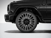 Mercedes-AMG Klasa G Off-roader Zaciski hamulcowe AMG lakierowane na czarno