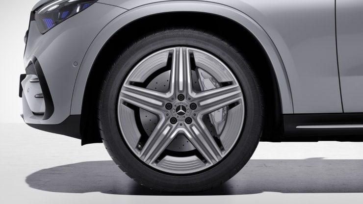 Jantes alliage AMG 50&comma;8 cm &lpar;20"&rpar; &agrave; 5 branches Image 1